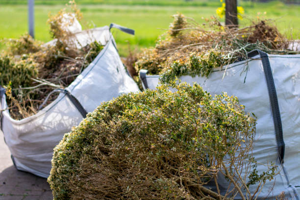 Best Yard Waste Removal  in Fredericktown, OH